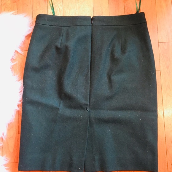 Emerald green pencil skirt from J. Crew - Picture 2 of 2